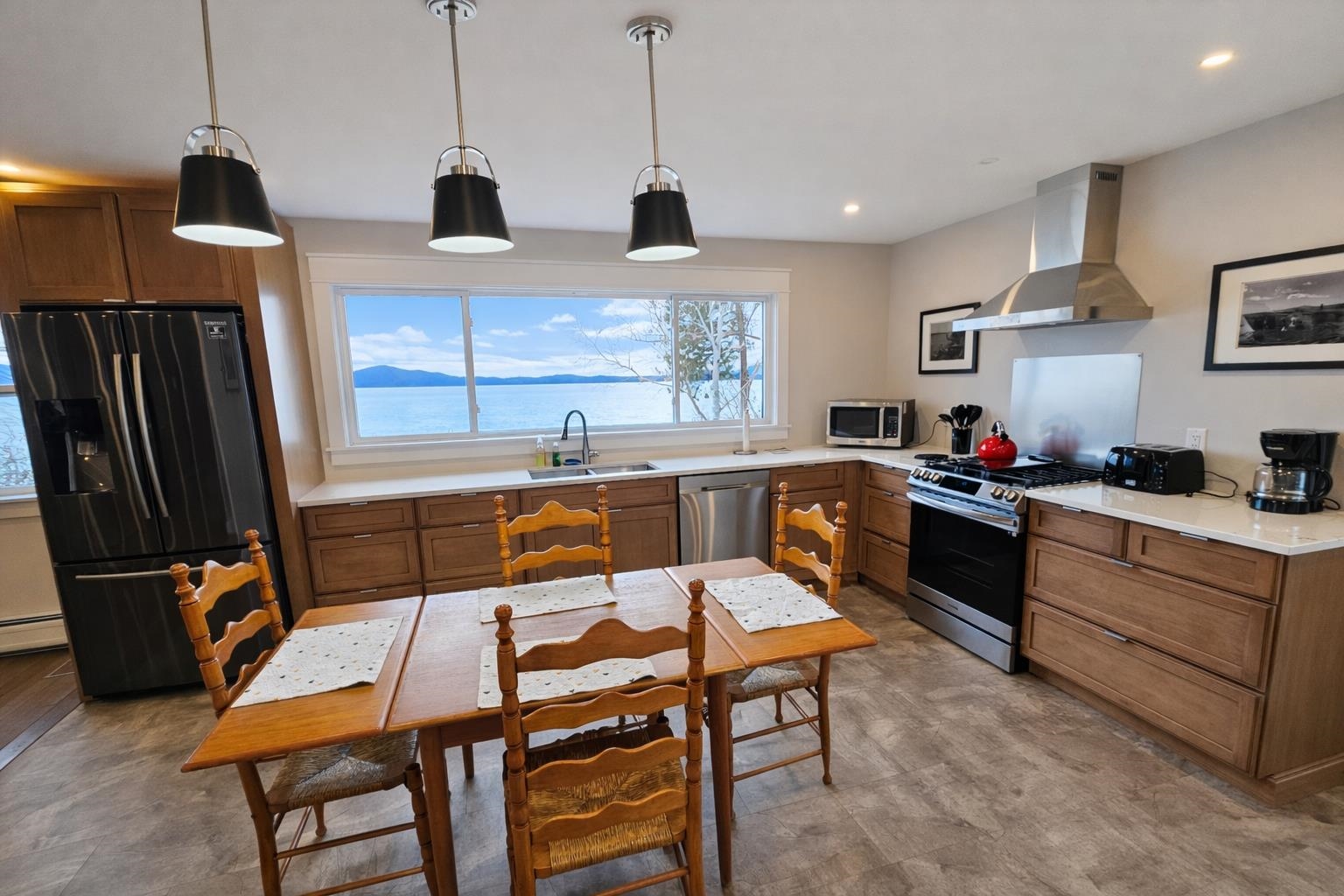 1254 Bluff Road Newport, VT 05855 - Photo 7 of 48