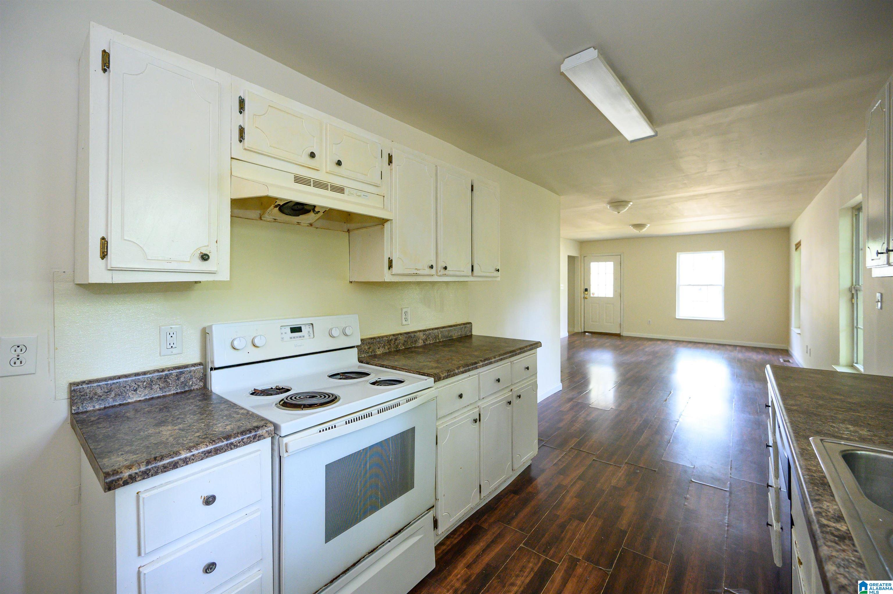 725 Fulton Avenue Birmingham, AL 35217 - Photo 8 of 28
