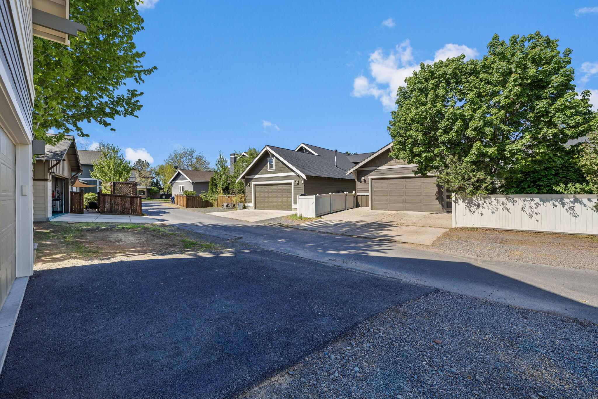 869 Northwest Rimrock Drive Redmond, OR 97756 - Photo 56 of 57 2026_05_04_869_nw_rimrock_dr_rdm-48