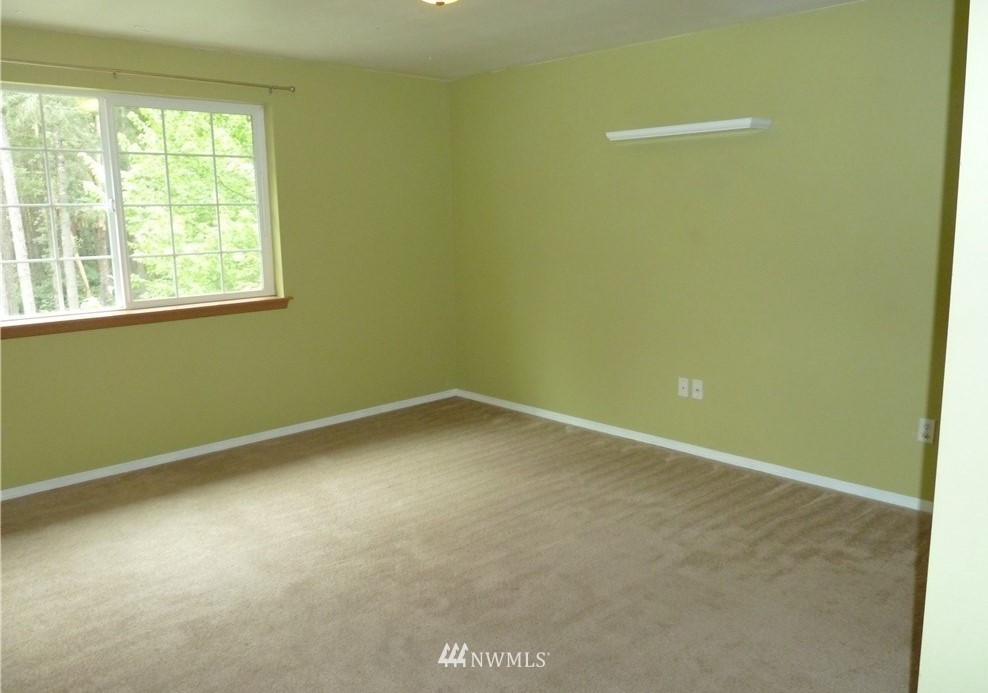 108 Webb Road Southwest Lakebay, WA 98349 - Photo 11 of 20