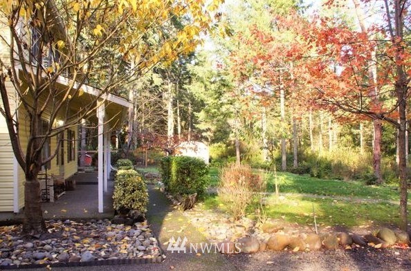 108 Webb Road Southwest Lakebay, WA 98349 - Photo 3 of 20