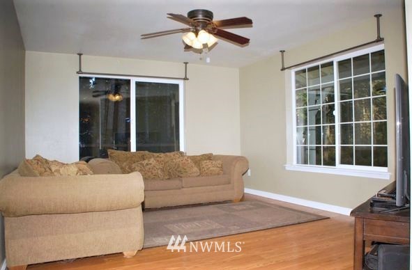 108 Webb Road Southwest Lakebay, WA 98349 - Photo 4 of 20