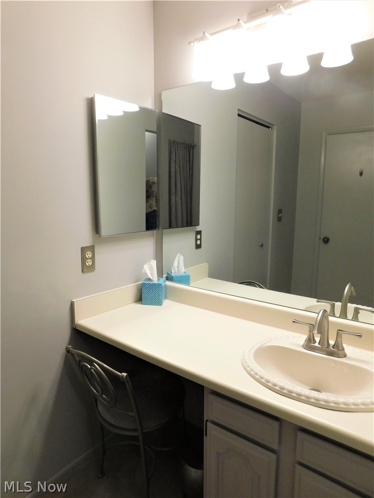 837 Hampton Ridge Drive Akron, OH 44313 - Photo 22 of 34 Gallery Image 22