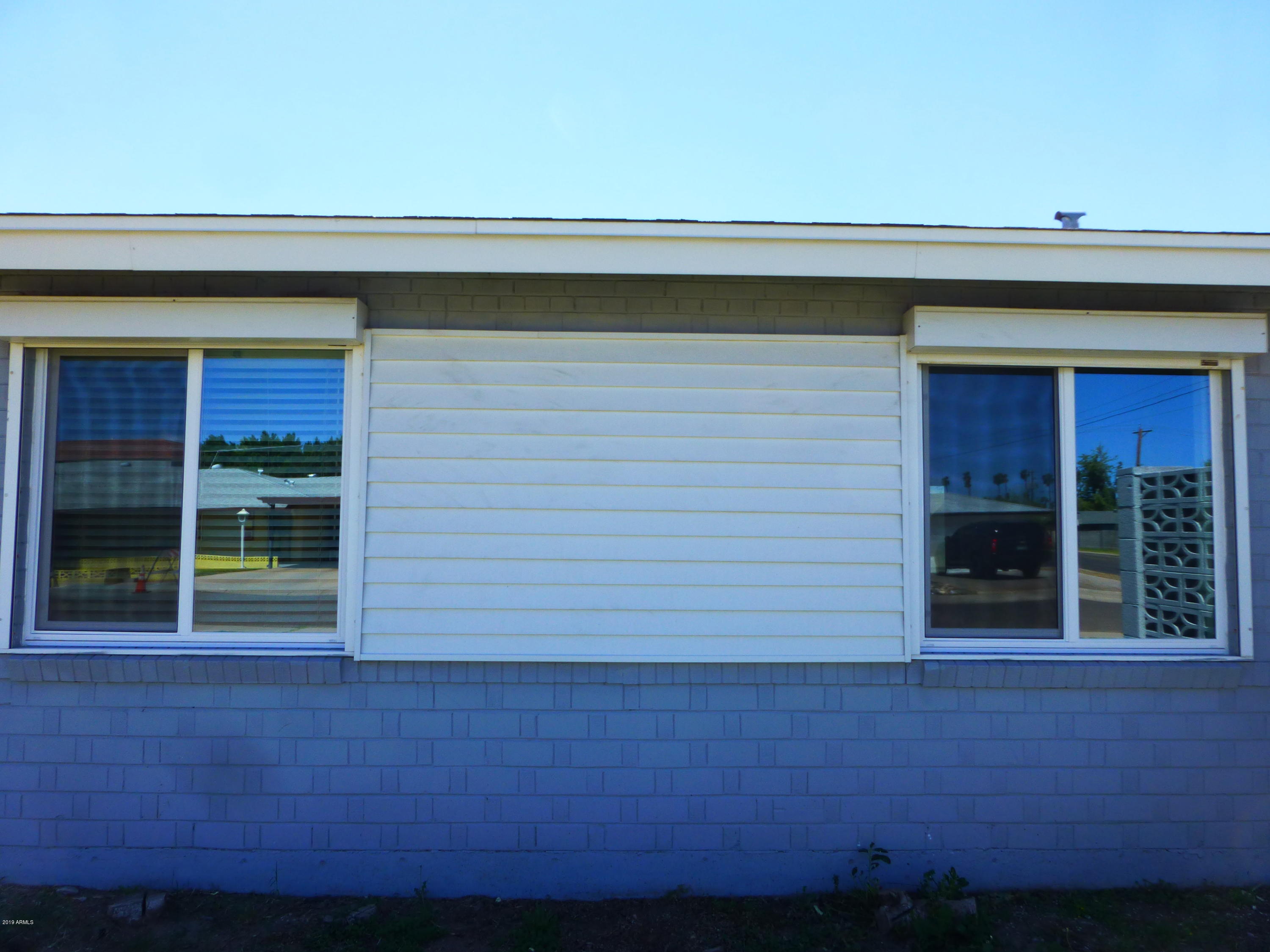 3601 East Piccadilly Road Phoenix, AZ 85018 - Photo 2 of 43 New dual pane windows