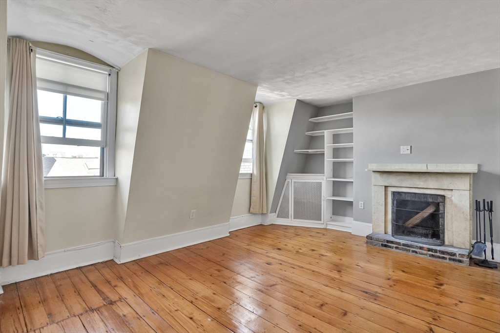 16 Hancock Street, Unit 5F Boston, MA 02114 - Photo 3 of 22