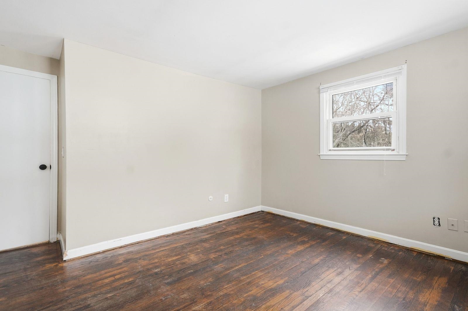 8 Rayes Drive Hudson, NH 03051 - Photo 14 of 28