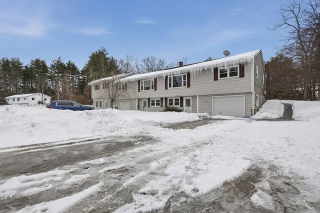 $350,000 | 8 Rayes Drive, Hudson, NH 03051