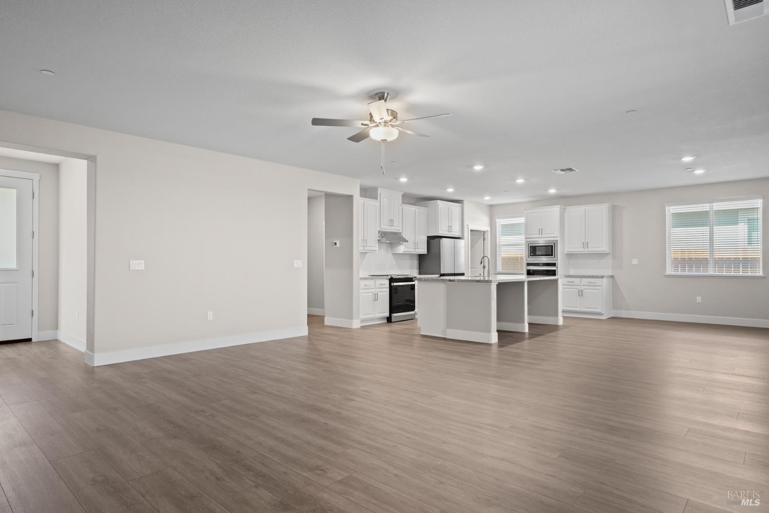 2240 Rustic Oak Lane Rio Vista, CA 94571 - Photo 3 of 22