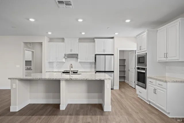 $652,900 | 2240 Rustic Oak Lane, Rio Vista, CA 94571