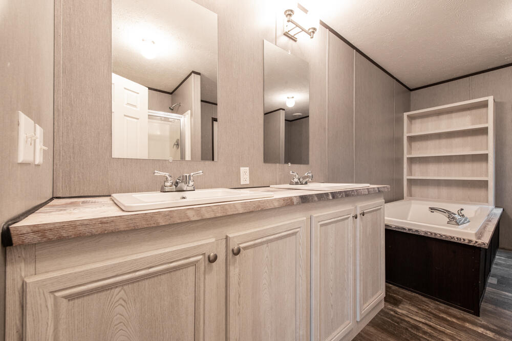 52 Boggy Branch Road Aiken, SC 29805 - Photo 11 of 24 Owner Bathroom with Double Sink Vanity!