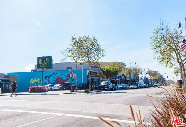 $5,500 | 826 Main Street, Unit 6, El Segundo, CA 90245