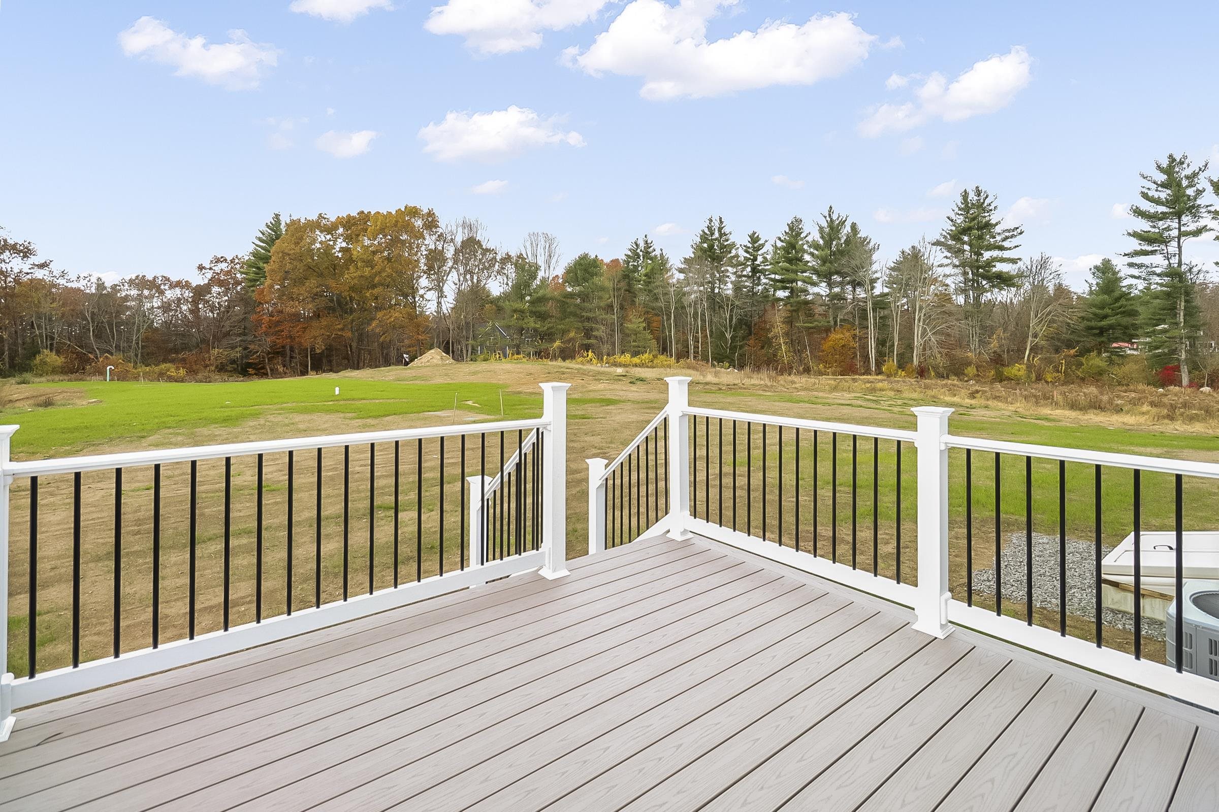 293 Sandown Road, Unit 73 Fremont, NH 03044 - Photo 13 of 56