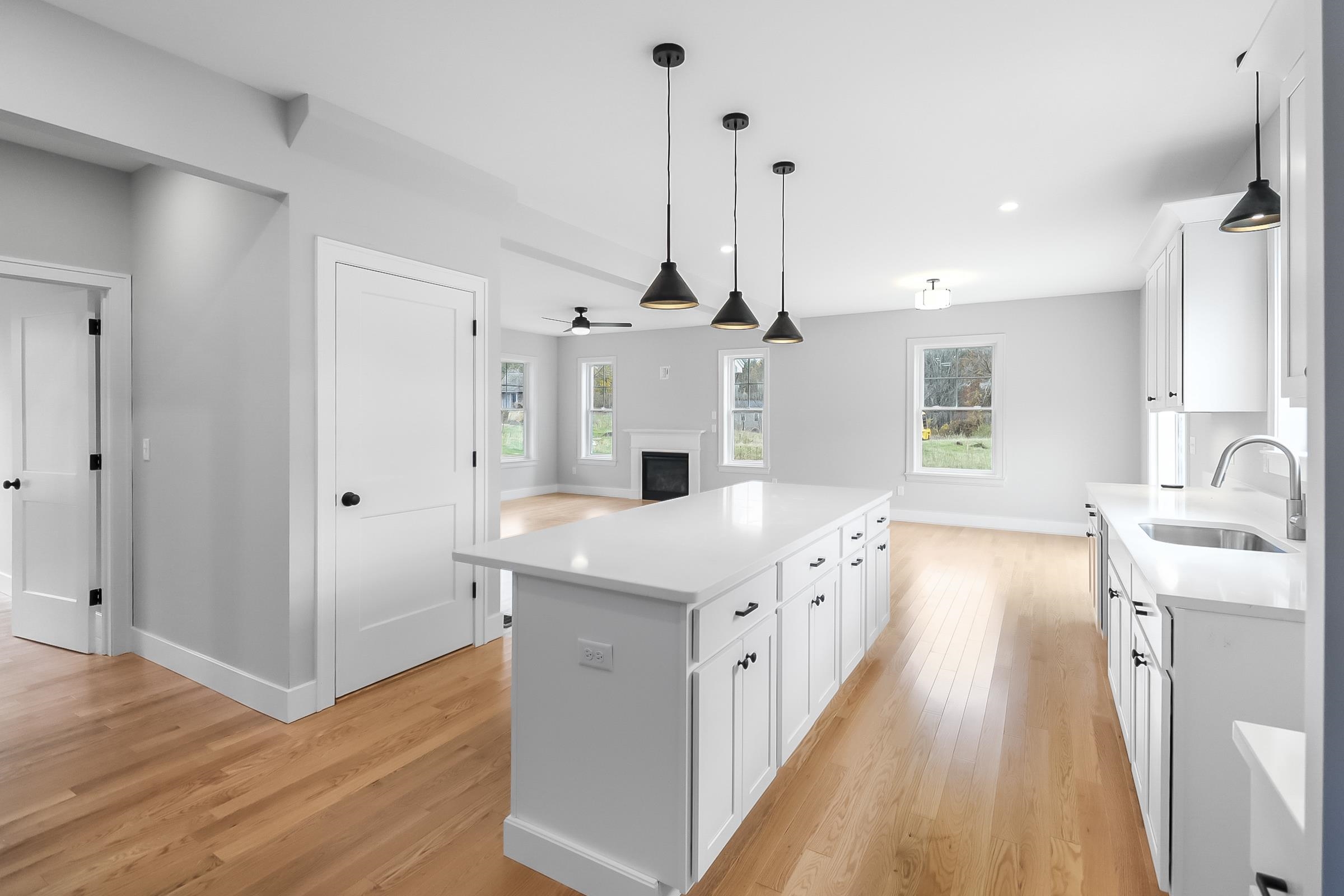 293 Sandown Road, Unit 73 Fremont, NH 03044 - Photo 14 of 54