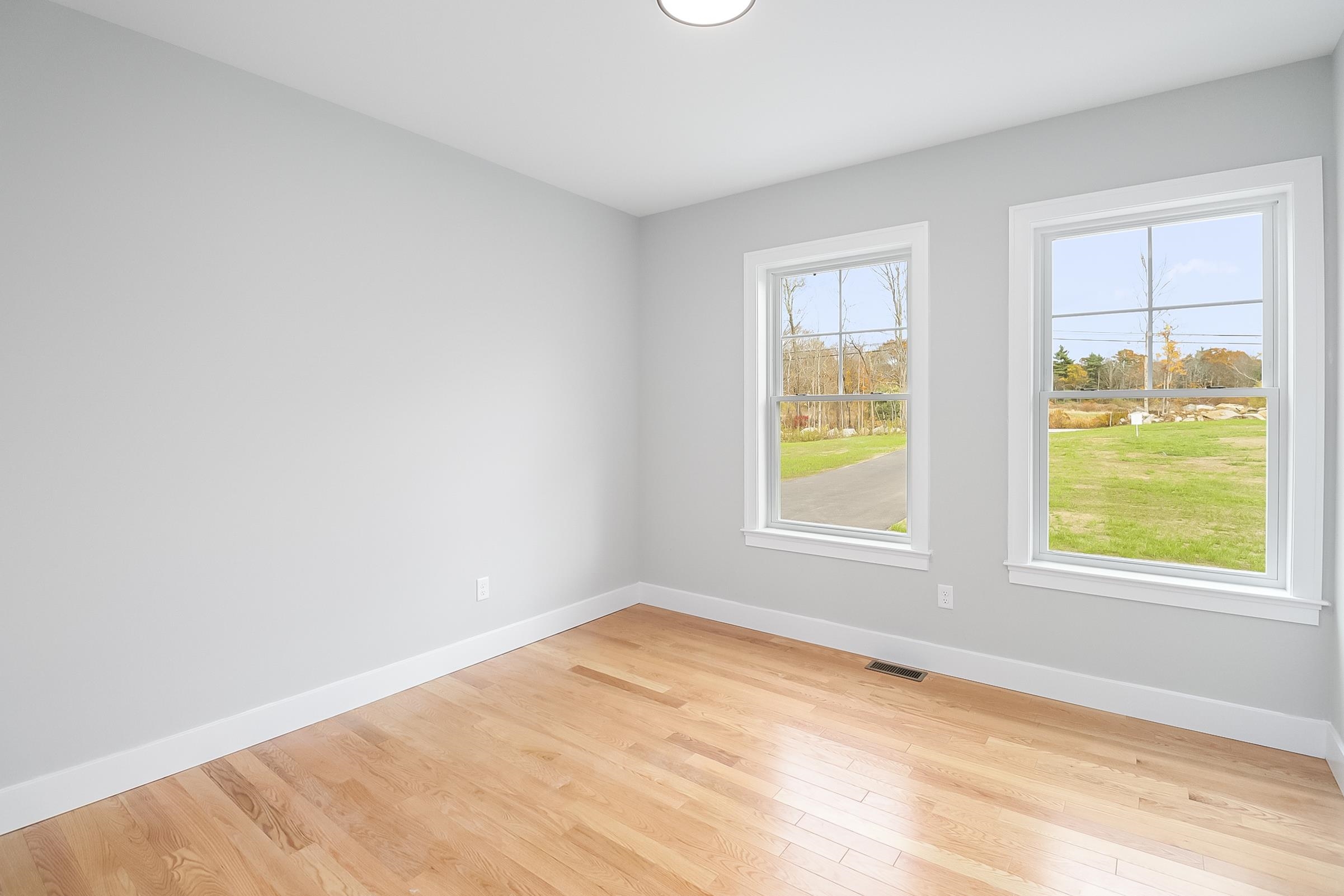 293 Sandown Road, Unit 73 Fremont, NH 03044 - Photo 21 of 56