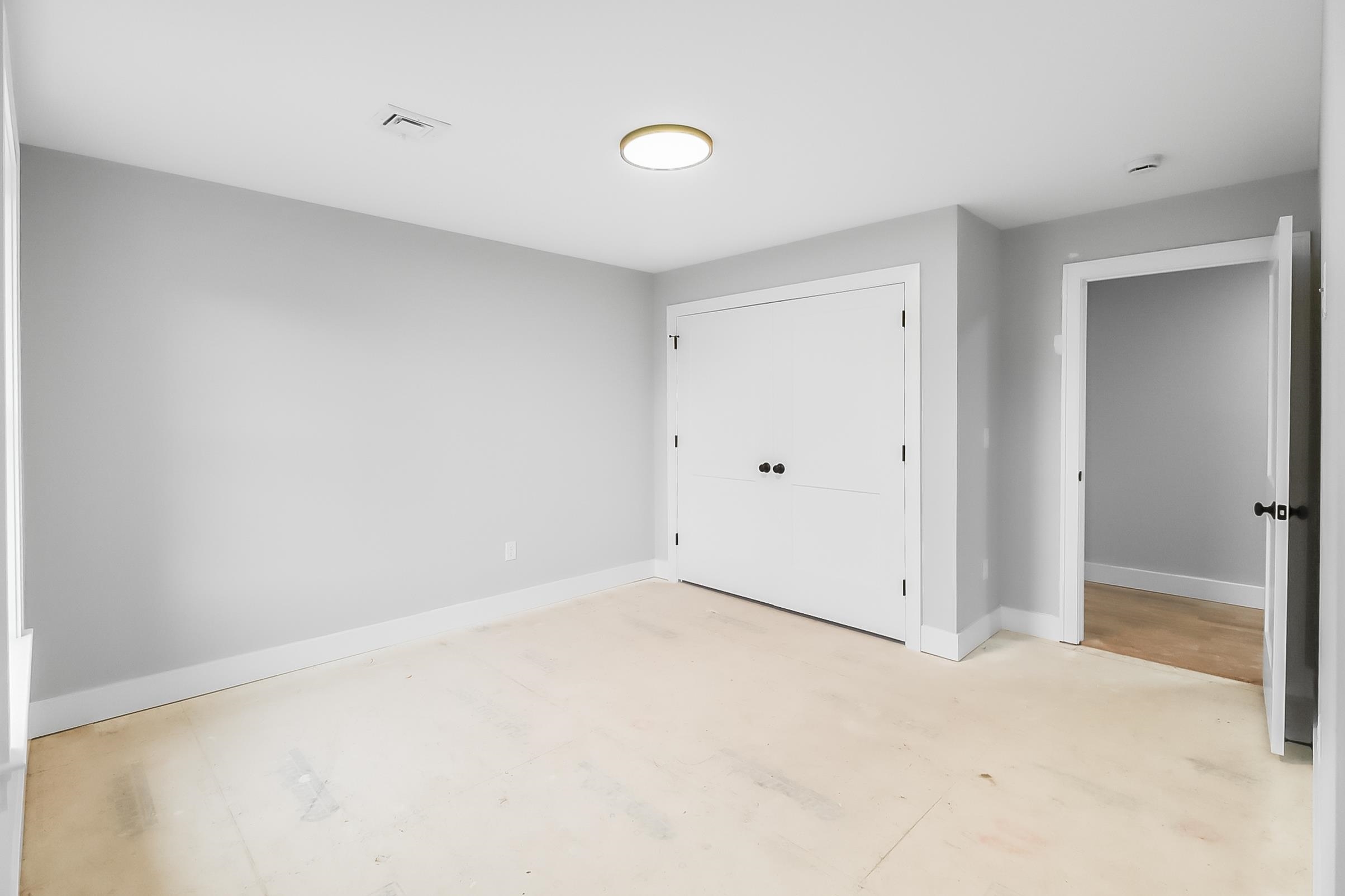 293 Sandown Road, Unit 73 Fremont, NH 03044 - Photo 42 of 56