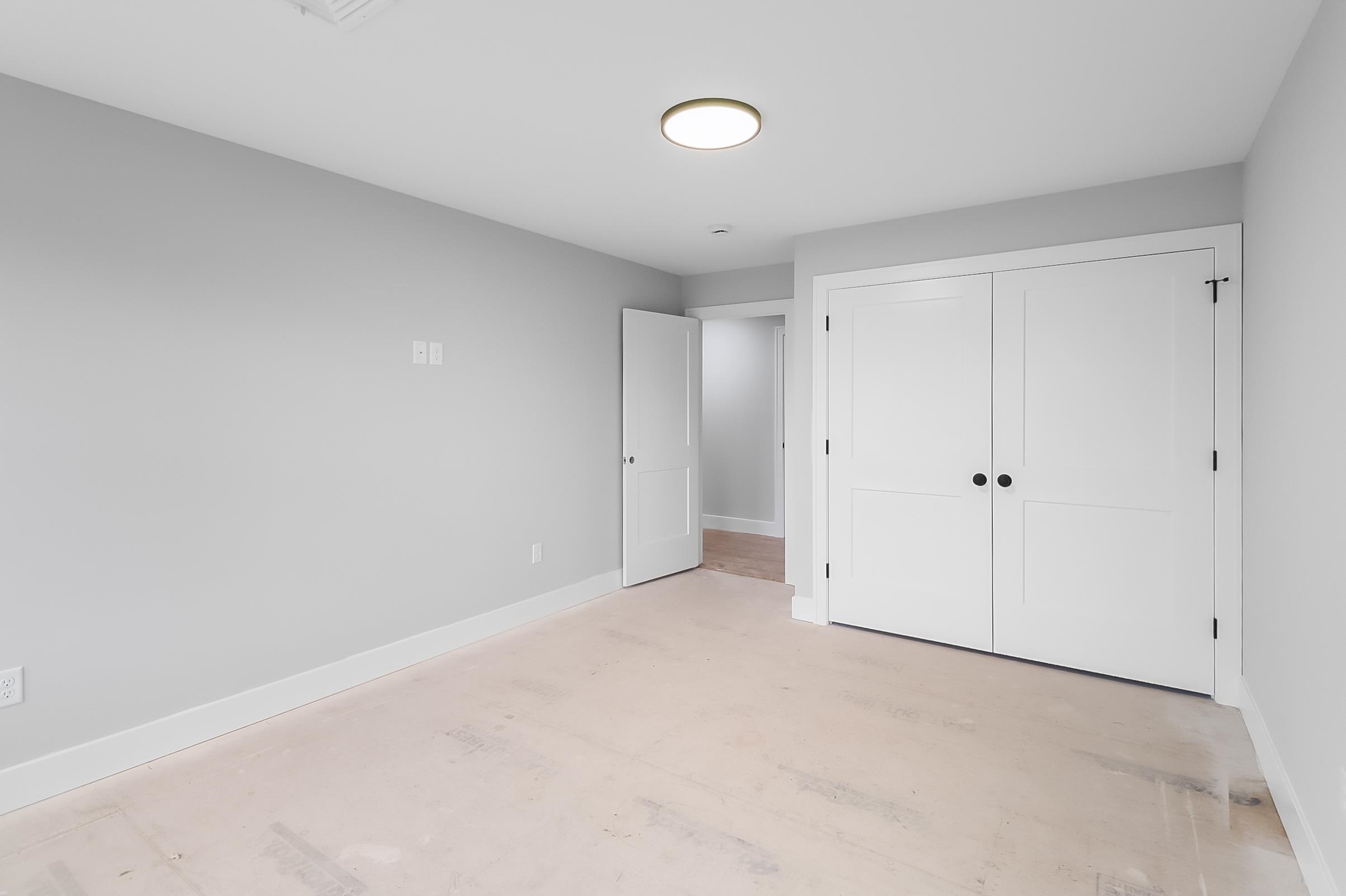 293 Sandown Road, Unit 73 Fremont, NH 03044 - Photo 44 of 54