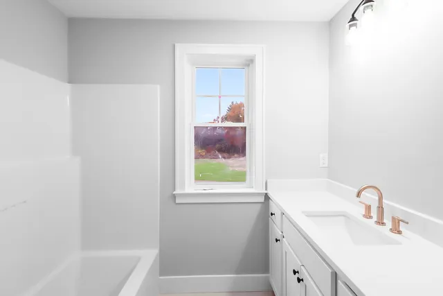 $829,000 | 293 Sandown Road, Unit 73, Fremont, NH 03044