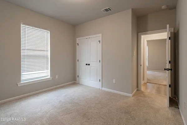 $2,000 | 304 Tall Meadows Lane, Lafayette, LA 70506