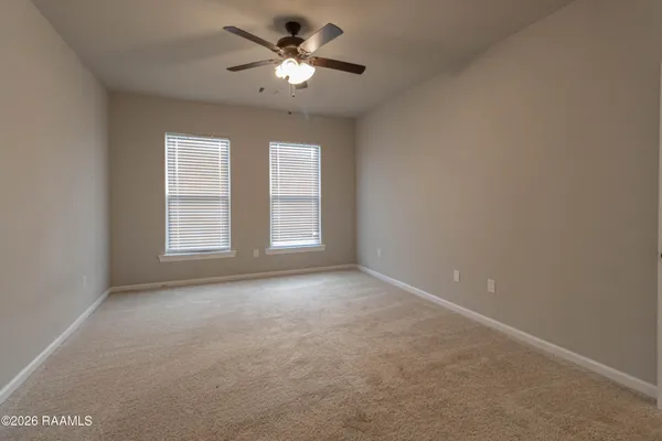 $2,000 | 304 Tall Meadows Lane, Lafayette, LA 70506