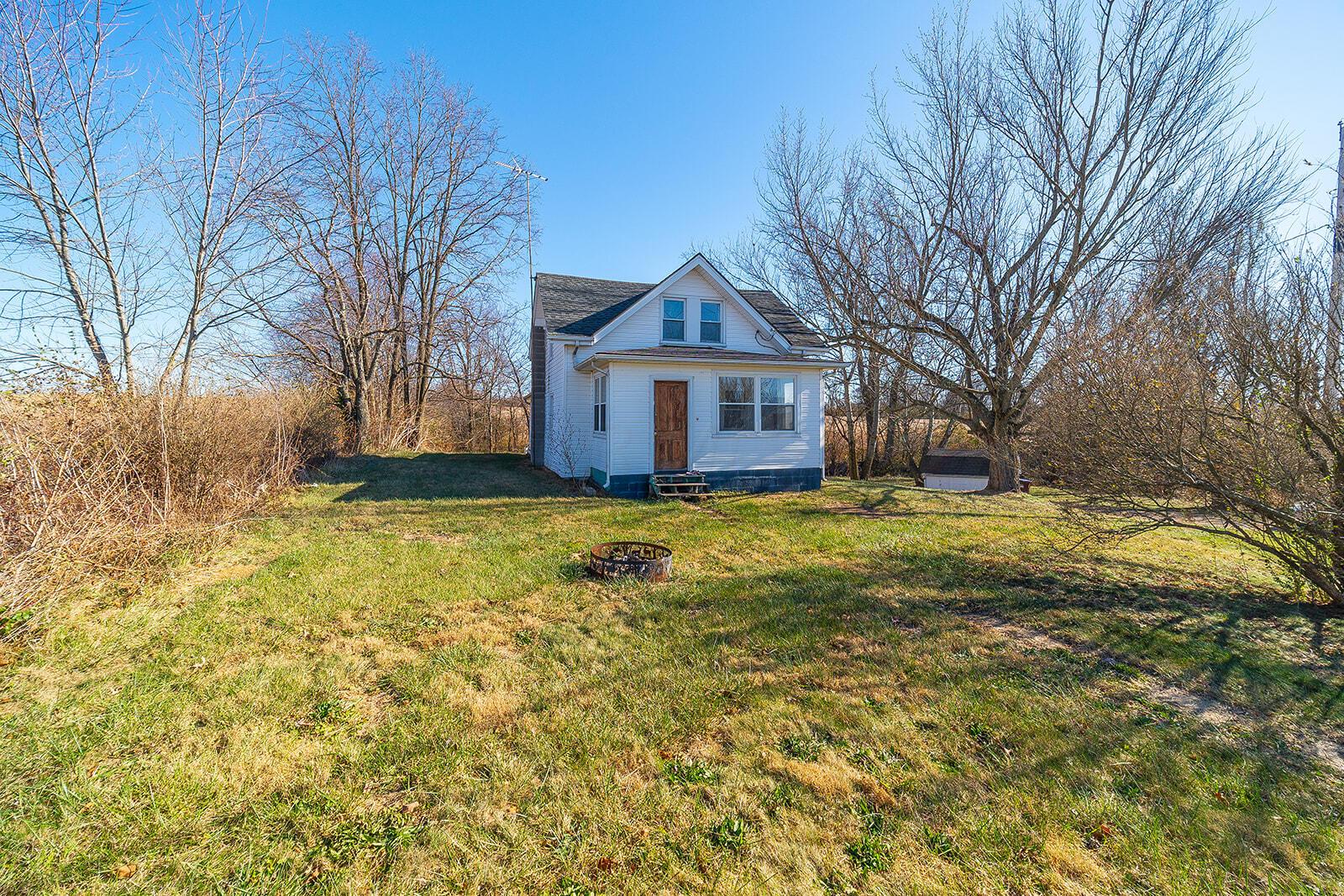 8400 16th Road Southwest Amanda, OH 43102 - Photo 3 of 39 8400 16th Rd SW-3