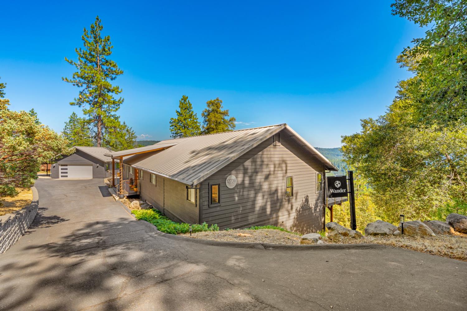 12736 Summit Ridge Drive Nevada City, CA 95959 - Photo 16 of 71