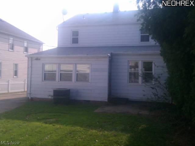 3797 Bendemeer Road Cleveland Heights, OH 44118 - Photo 5 of 19