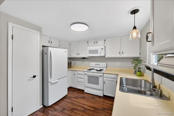$665,000 | 8047 South Pennsylvania Court, Littleton, CO 80122
