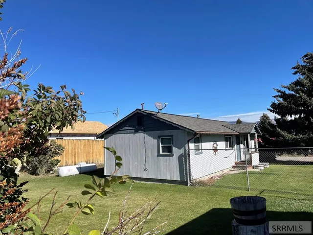$279,000 | 240 East Valley Road, Challis, ID 83226
