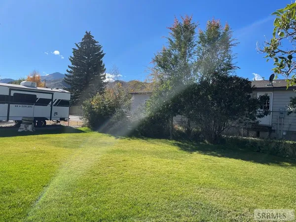 $264,000 | 240 East Valley Road, Challis, ID 83226