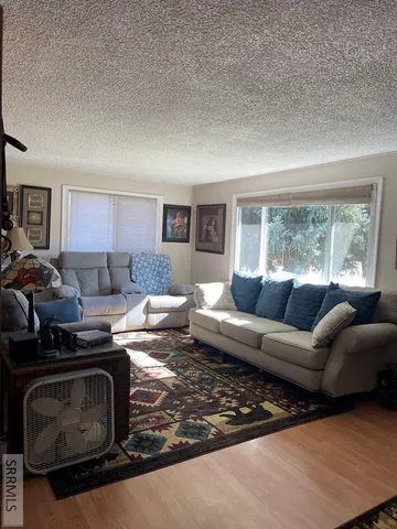 $279,000 | 240 East Valley Road, Challis, ID 83226