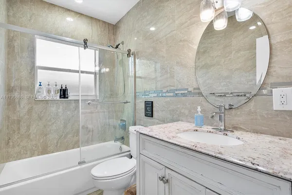 $9,499 | 2541 Northeast 195th Street, Miami, FL 33180