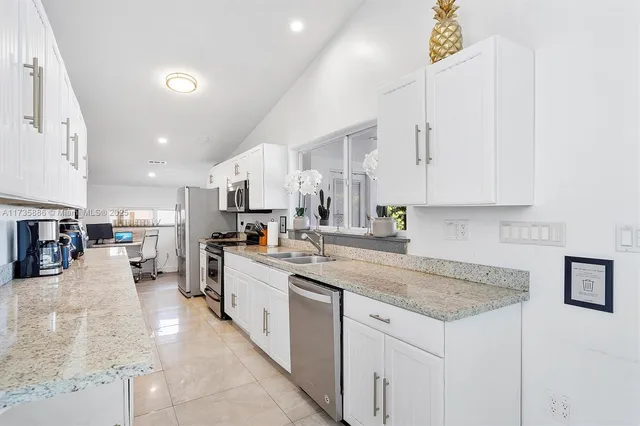 $12,900 | 2541 Northeast 195th Street, Miami, FL 33180