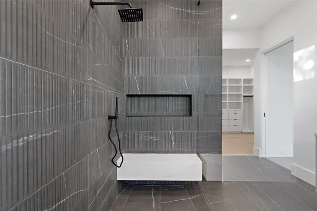 $2,695,000 | 6005 Madrone Tree Lane, Austin, TX 78738