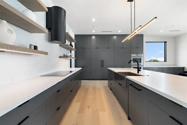 $2,695,000 | 6005 Madrone Tree Lane, Austin, TX 78738