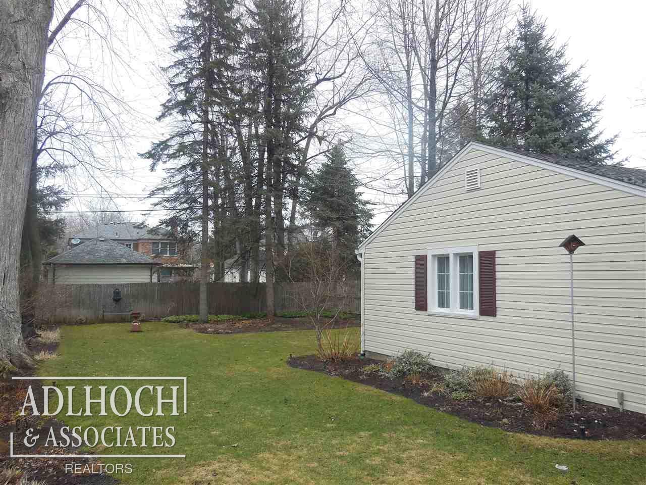 172 Moran Road Grosse Pointe Farms, MI 48236 - Photo 28 of 30