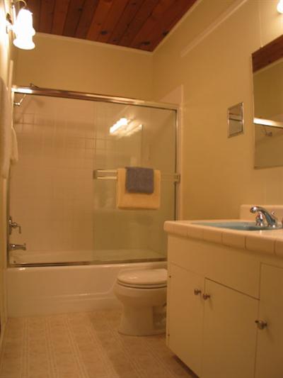 712 Spring Street Sausalito, CA 94965 - Photo 11 of 12 Gallery Image 11