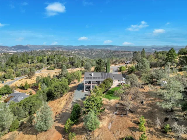 $850,000 | 10454 Canyon Creek Lane, Penn Valley, CA 95946