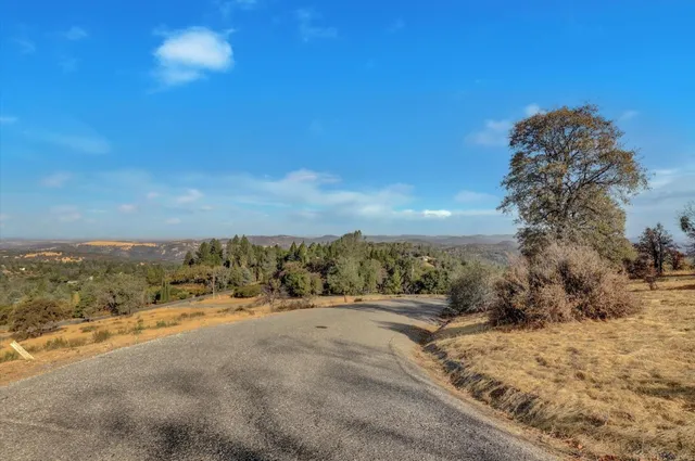 $850,000 | 10454 Canyon Creek Lane, Penn Valley, CA 95946