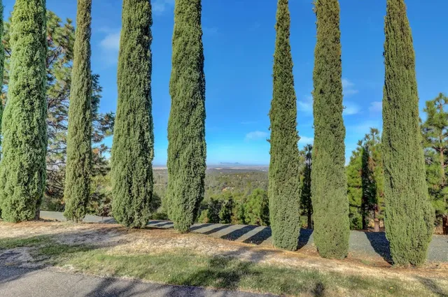 $850,000 | 10454 Canyon Creek Lane, Penn Valley, CA 95946