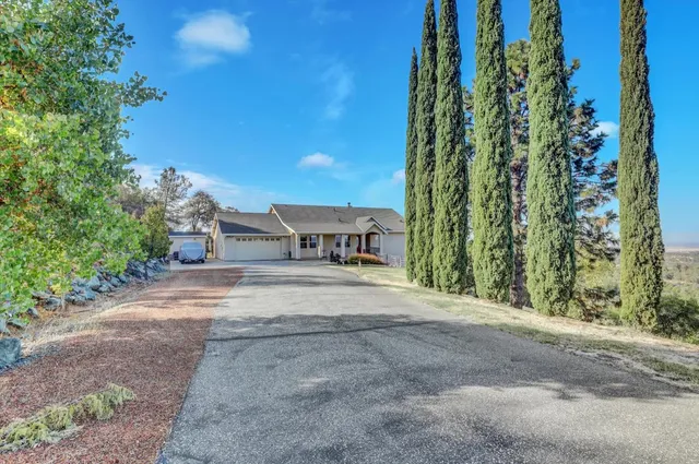 $850,000 | 10454 Canyon Creek Lane, Penn Valley, CA 95946
