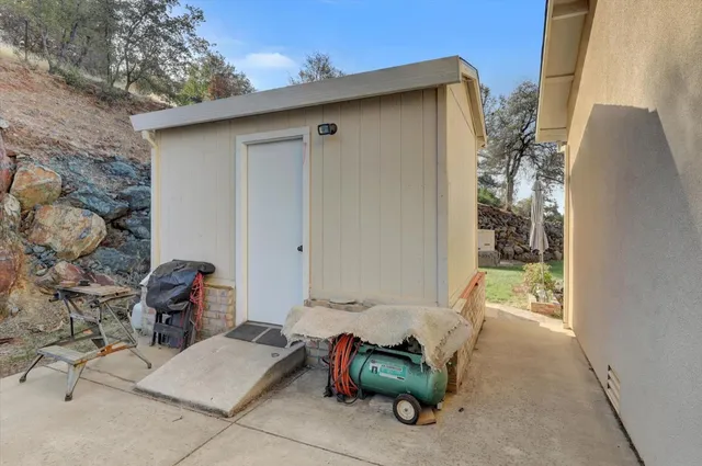 $850,000 | 10454 Canyon Creek Lane, Penn Valley, CA 95946