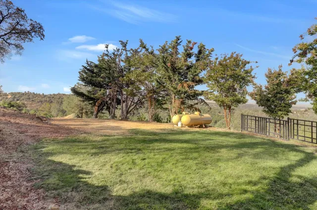 $850,000 | 10454 Canyon Creek Lane, Penn Valley, CA 95946
