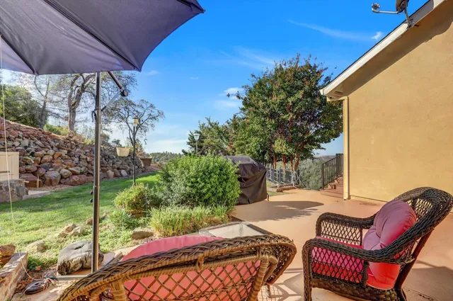 $850,000 | 10454 Canyon Creek Lane, Penn Valley, CA 95946