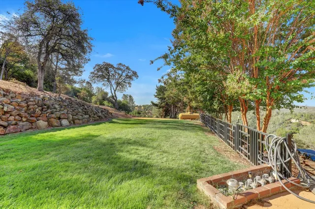 $850,000 | 10454 Canyon Creek Lane, Penn Valley, CA 95946
