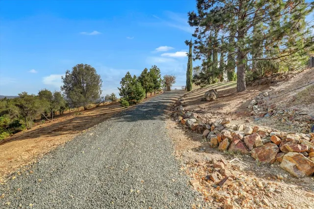 $850,000 | 10454 Canyon Creek Lane, Penn Valley, CA 95946