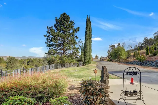 $850,000 | 10454 Canyon Creek Lane, Penn Valley, CA 95946