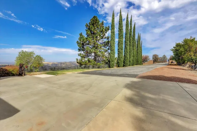 $850,000 | 10454 Canyon Creek Lane, Penn Valley, CA 95946