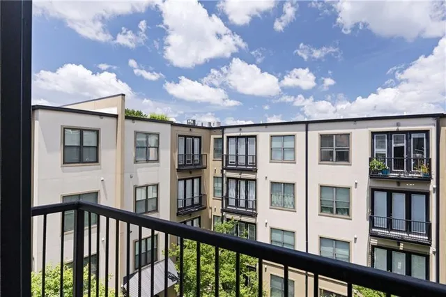 $265,000 | 5300 Peachtree Road, Unit 3207, Chamblee, GA 30341