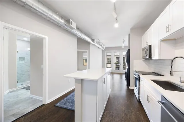 $265,000 | 5300 Peachtree Road, Unit 3207, Chamblee, GA 30341