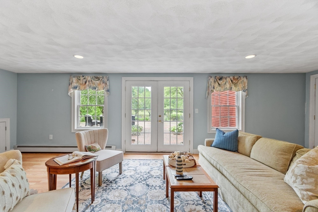 19 Maple Road Chelmsford, MA 01824 - Photo 35 of 37